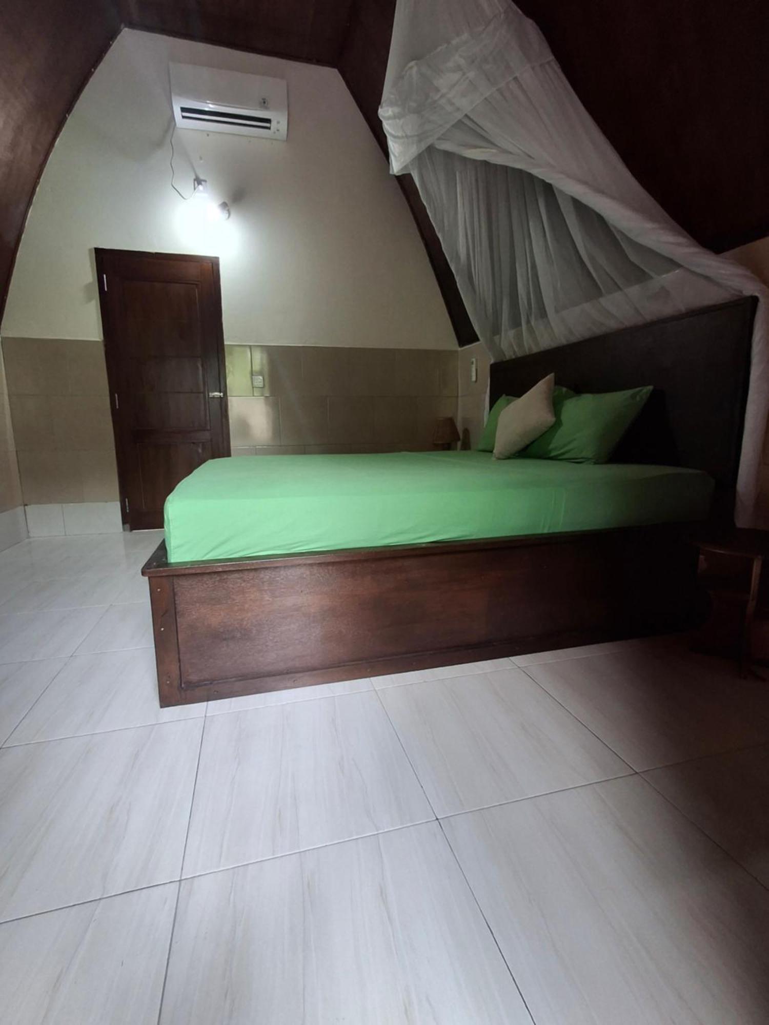 Cnunk Bungalow Gili Meno Esterno foto
