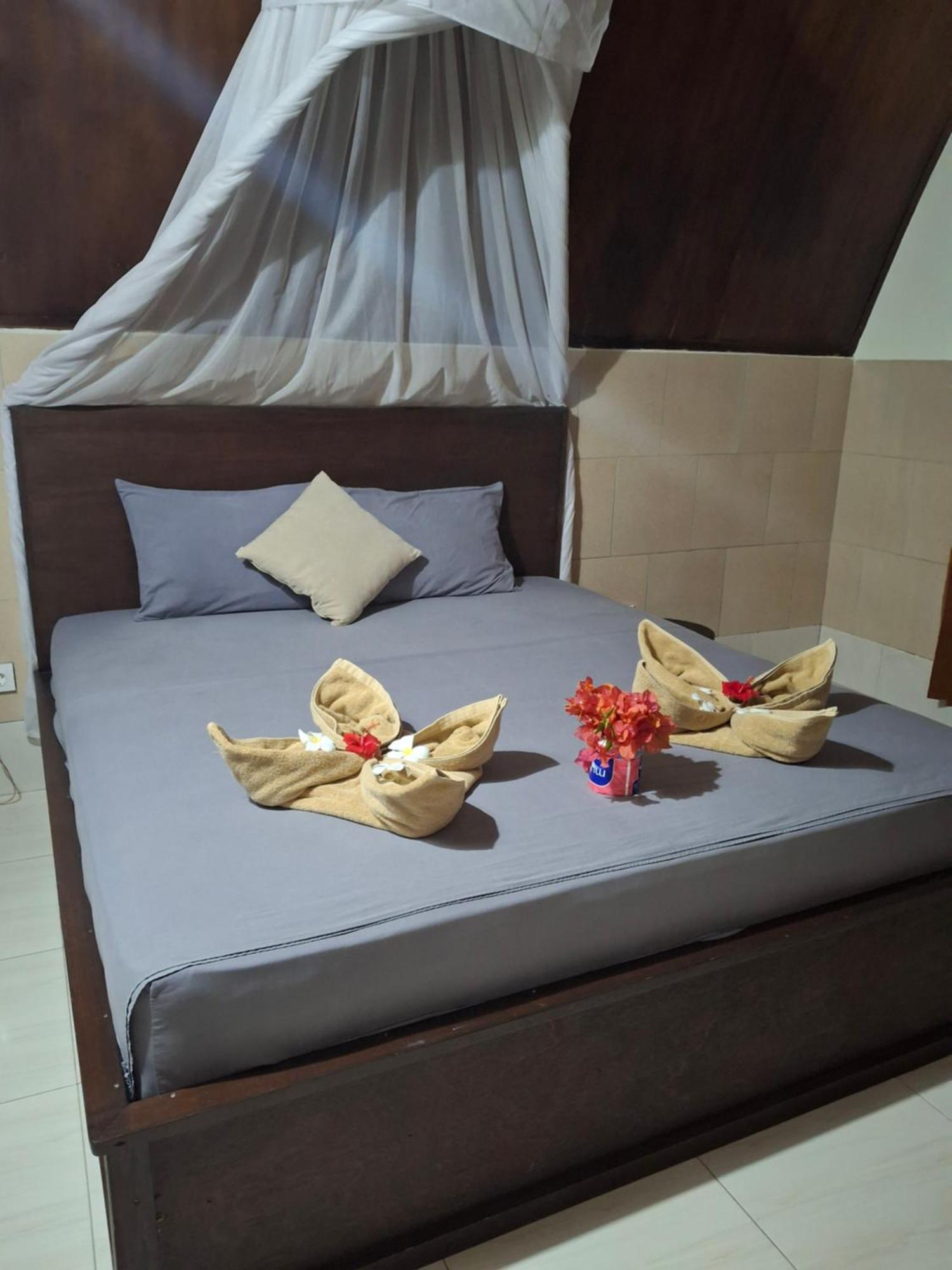 Cnunk Bungalow Gili Meno Esterno foto